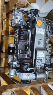 Yanmar Dieselmotor Yanmar 4TNV84T  -   Lagerware - Sofort verfügbar